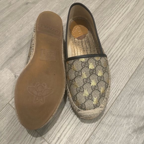 Gucci womens shoes - Picture 1 of 3